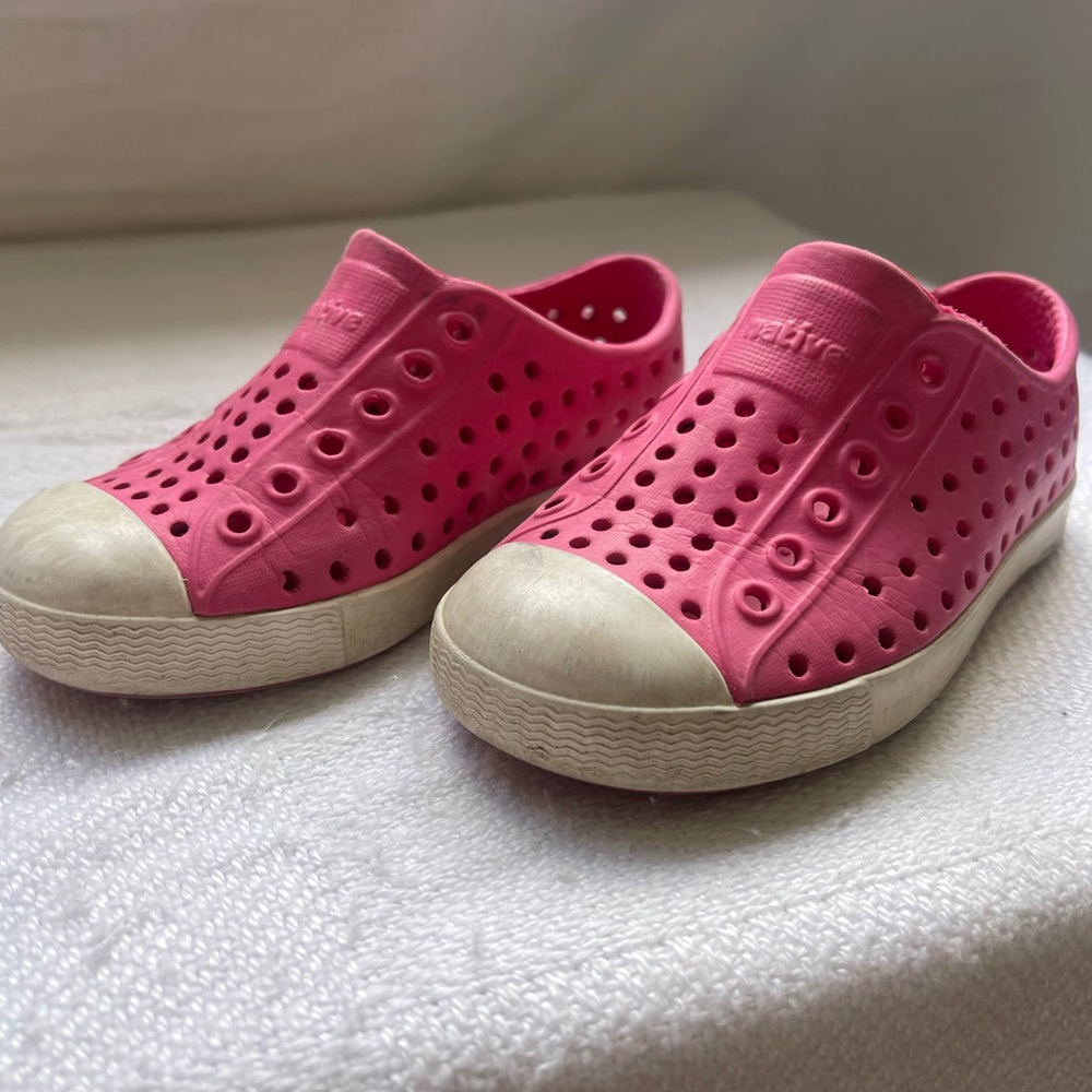 Native Pink Jefferson Shoes Size 7 EUC